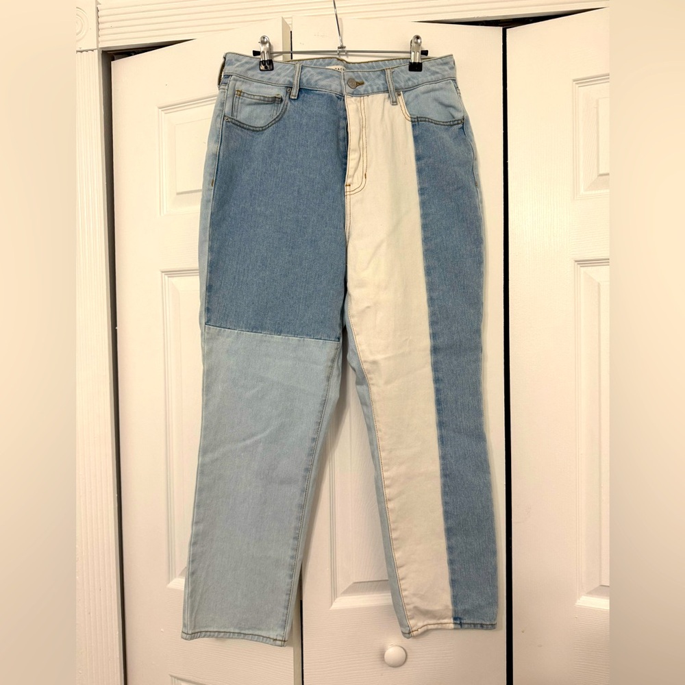 PACSUN patched mom jean